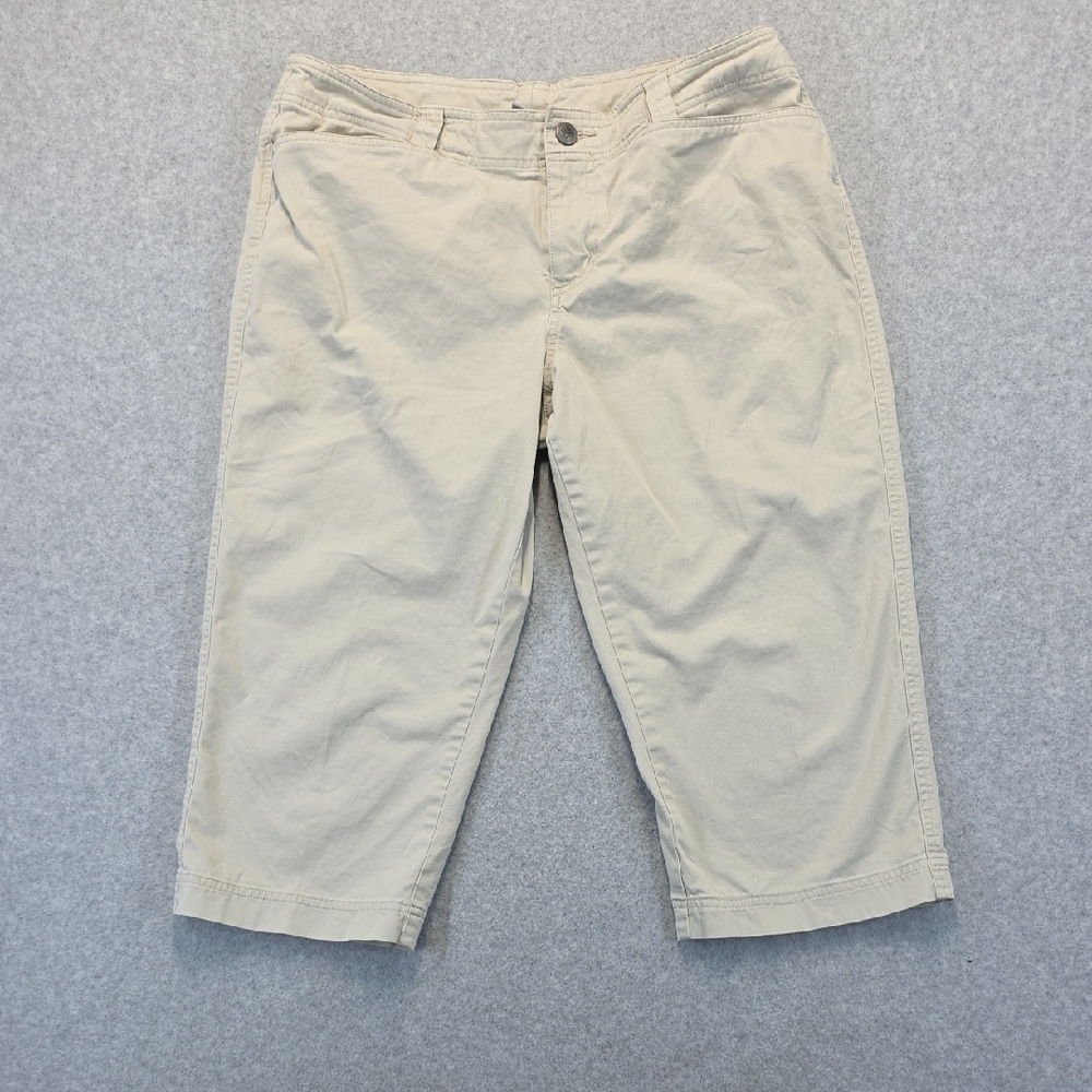 Columbia Sportswear Khaki Capri Pants Women’s Size 12 20L Stretch Casual